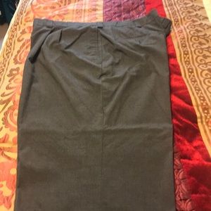 42x29 Gray Pleated & Cuffed Haggar Slacks